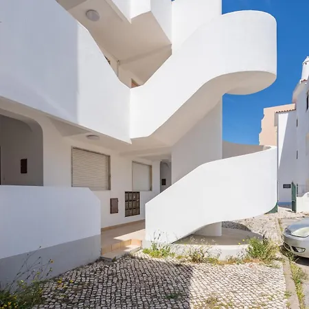 דירה Seaside Charm Flat W/ Balcony By Hostwise אלבופיירה